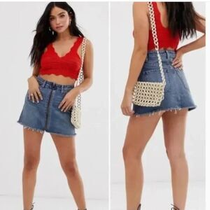 Free People Zip It Up Denim Mini Skirt Full Front Zip Frayed Raw Hem Size 26